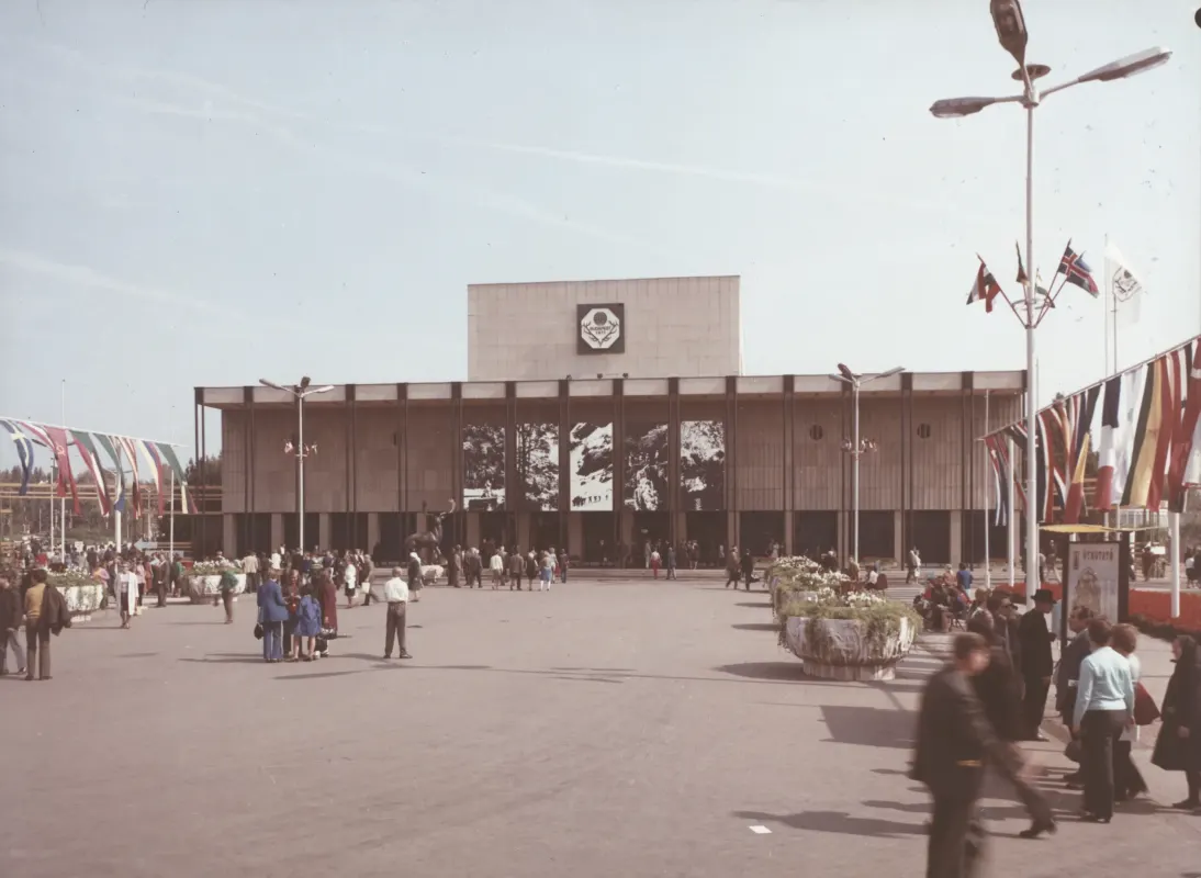 ff-8bdd996c24c892c32a636580aa1a0bc7-ff-20230215_D71A4698_039-scaled